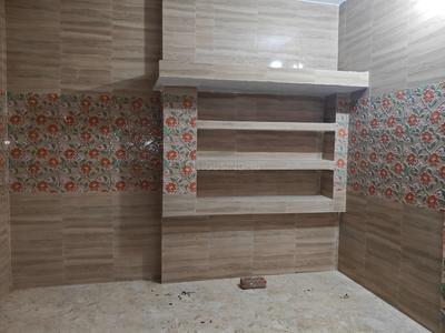 Bedroom Image of 600 Sq.ft 3 BHK Independent House for rent in Alambagh Lucknow for Rs. 11000