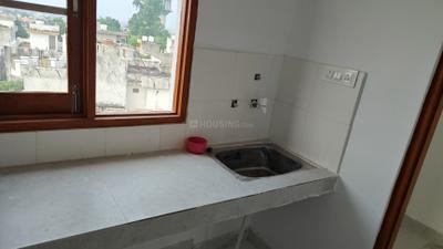 Kitchen Image of 400 Sq.ft 1 RK Builder Floor for rent in Patoli Jammu for Rs. 8000