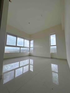 Bedroom Image of 1240 Sq.ft 3 BHK Apartment / Flat for sale in Kalpataru Vienta, Kandivali East Mumbai for Rs. 42000000