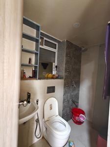 Bathroom Image of 500 Sq.ft 1 BHK Apartment / Flat for rent in Lodha Upper Thane, Bhiwandi Thane for Rs. 25000