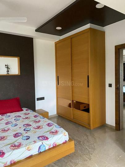 Race cour Bedroom 1