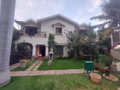 Image of 5000 Sq.ft 4.5 BHK Villa for rent in Doddanekundi, Bengaluru for Rs. 136000