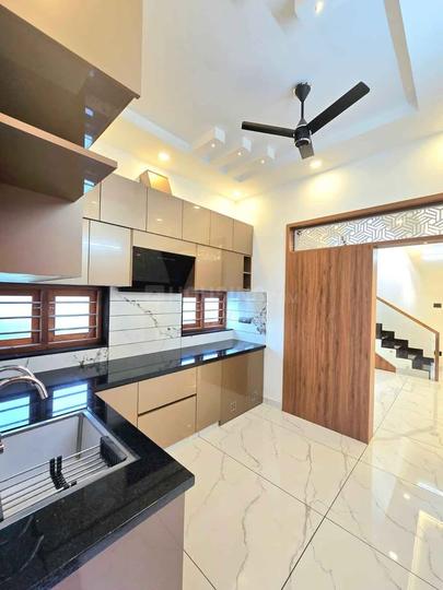 Keeranatham Main Image 1