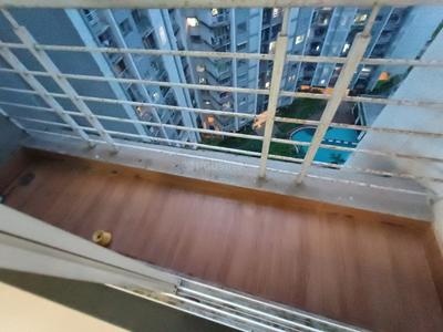 Balcony Image of 1750 Sq.ft 3 BHK Apartment / Flat for rent in Lokhandwala Octacrest, Kandivali East Mumbai for Rs. 82000