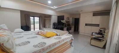 Bedroom Image of 2700 Sq.ft 5 BHK Villa for rent in Atladara Vadodara for Rs. 80000