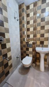 Bathroom Image of 900 Sq.ft 2 BHK Builder Floor for sale in Tanishq Homes Sec 105, Sector 105 Gurgaon for Rs. 5500001