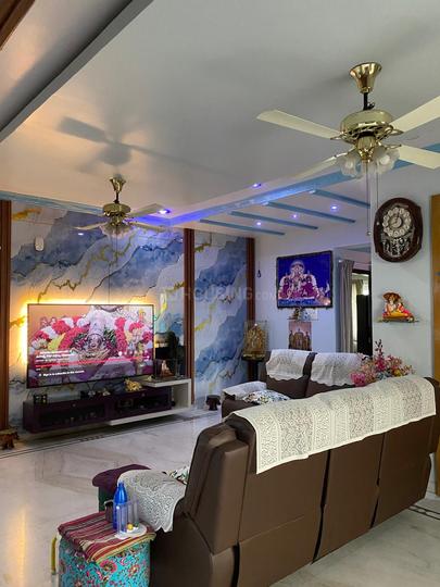 The Legend bashee Main Image 1