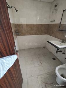 Bathroom Image of 1890 Sq.ft 3 BHK Apartment / Flat for sale in Apex Athena, Sector 75 Noida for Rs. 26500000