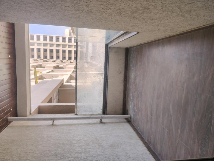 Millennium Acropolis Main Image 1