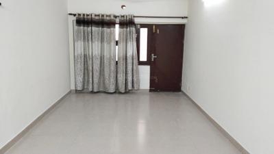 Living Room Image of 1300 Sq.ft 3 BHK Apartment / Flat for rent in Jai Lakshmi Apartment, Patparganj New Delhi for Rs. 40000