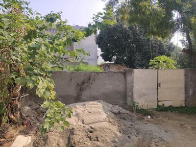 Image of 450 Sq.ft Residential Plot / Land for sale in Gulistanpur, Greater Noida for Rs. 62500000