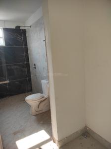 Bathroom Image of 1350 Sq.ft 3 BHK Apartment / Flat for sale in Jawahar Nagar Kanpur for Rs. 9900000