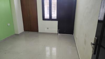 Bedroom Image of 1820 Sq.ft 3 BHK Apartment / Flat for sale in Amrapali Royal, Indirapuram Ghaziabad for Rs. 17500000