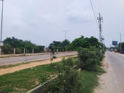 Image of 1690 Sq.ft 3 BHK Apartment / Flat for sale in Irish Platinum, Noida Extension, Greater Noida for Rs. 19500000