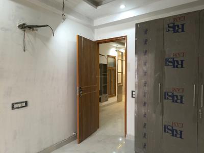 Bedroom Image of 1300 Sq.ft 3 BHK Apartment / Flat for sale in Lal Kuan Ghaziabad for Rs. 5965000