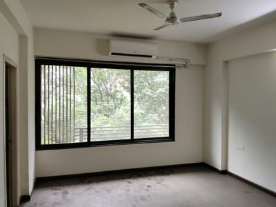 Bedroom Image of 2100 Sq.ft 3 BHK Apartment / Flat for rent in Kameshwar Elite 140, Bodakdev Ahmedabad for Rs. 35000