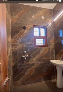 Bathroom Image of 1125 Sq.ft 3 BHK Apartment / Flat for rent in Aujala Mohali for Rs. 25000