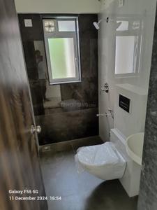 Bathroom Image of 550 Sq.ft 1 BHK Apartment / Flat for sale in Santacruz East Mumbai for Rs. 13000000