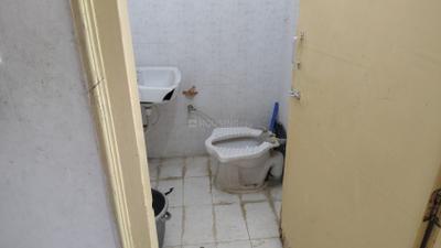 Image of 1150 Sq.ft 2 BHK Apartment / Flat for rent in Akota, Vadodara for Rs. 15000