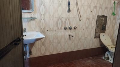 Bathroom Image of 1600 Sq.ft 5 BHK Duplex for sale in Davorlim Goa for Rs. 20000000