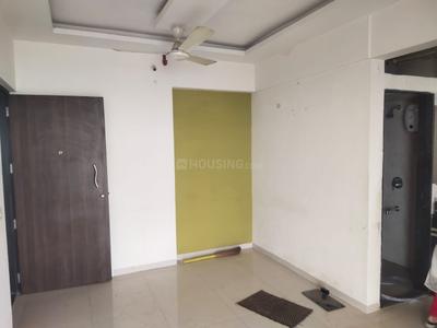 Hall Image of 750 Sq.ft 1 BHK Apartment / Flat for rent in Tharwani Rosalie, Kalyan West Kalyan for Rs. 16999