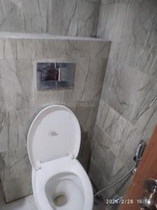 Bathroom Image of 3000 Sq.ft 6 BHK Independent House for sale in UPAVP Vrindavan Yojna, Roberts Lines Lucknow for Rs. 26000000
