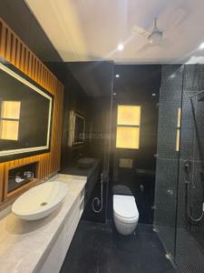 Bathroom Image of 2700 Sq.ft 3.5 BHK Builder Floor for rent in Panchsheel Park New Delhi for Rs. 150000