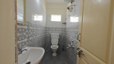 Image of 1100 Sq.ft 2 BHK Builder Floor for rent in Kaggadasapura, Bengaluru for Rs. 30000
