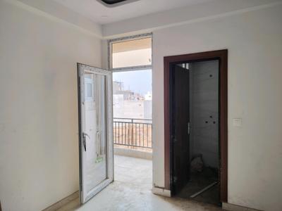 Bedroom Image of 1050 Sq.ft 2 BHK Apartment / Flat for sale in Urban Vista, Noida Extension Greater Noida for Rs. 4798120