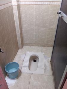 Bathroom Image of 850 Sq.ft 2 BHK Apartment / Flat for rent in Kalyan East Kalyan for Rs. 14000