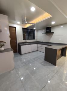 Kitchen Image of 2500 Sq.ft 3 BHK Apartment / Flat for sale in Atladara Vadodara for Rs. 9000000