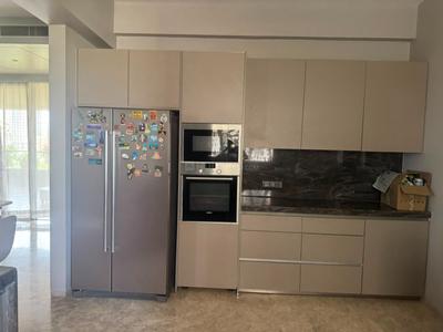 Kitchen Image of 6200 Sq.ft 4 BHK Apartment / Flat for rent in Iscon Ambli Road Ahmedabad for Rs. 350000