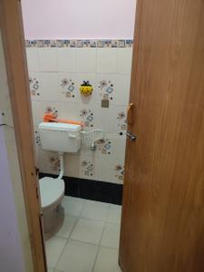 Bathroom Image of 1100 Sq.ft 2 BHK Independent House for rent in PN Pudur Coimbatore for Rs. 13000