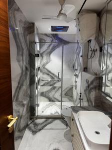 Bathroom Image of 2800 Sq.ft 4 BHK Duplex for rent in Gulmohar Park New Delhi for Rs. 475000