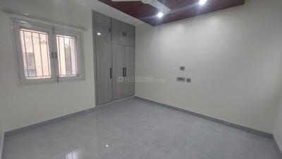 Bedroom Image of 1100 Sq.ft 2 BHK Apartment / Flat for sale in Arun Vihar, Sector 37 Noida for Rs. 21000000
