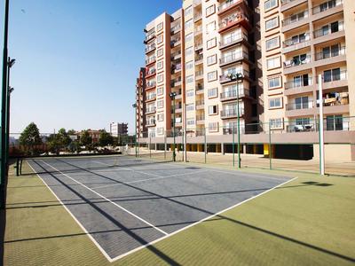 Image of 1101 Sq.ft 2 BHK Apartment / Flat for sale in SJR Watermark, Harlur, Bengaluru for Rs. 15000000