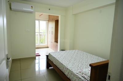 Bedroom Image of 1300 Sq.ft 2 BHK Apartment / Flat for rent in Thrippunithura Kochi for Rs. 32000