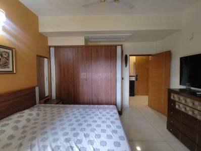Bedroom Image of 3200 Sq.ft 4 BHK Apartment / Flat for rent in Adani Water Lily, Shantigram Ahmedabad for Rs. 78000