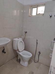 Bathroom Image of 2000 Sq.ft 3 BHK Apartment / Flat for sale in Munirka New Delhi for Rs. 55000000