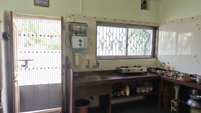 Kitchen Image of 1350 Sq.ft 2 BHK Independent House for sale in Rana Pratap Nagar Solapur for Rs. 9500000