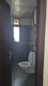 Bathroom Image of 2380 Sq.ft 4 BHK Apartment / Flat for sale in Civitech Sampriti, Sector 77 Noida for Rs. 35000000