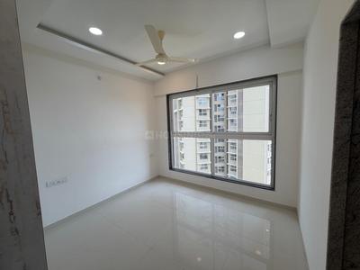 Bedroom Image of 700 Sq.ft 2 BHK Apartment / Flat for rent in Runwal Sanctuary, Mulund West Mumbai for Rs. 56000