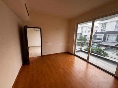 Bedroom Image of 6168 Sq.ft 4.5 BHK Villa for sale in Godrej Golf Links Villas, Jaypee Greens Greater Noida for Rs. 140000000