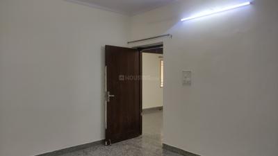 Bedroom Image of 1650 Sq.ft 3 BHK Apartment / Flat for rent in Vasant Kunj New Delhi for Rs. 75000