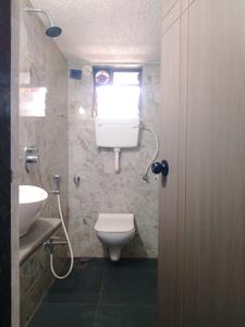 Common Bathroom Image of 900 Sq.ft 2 BHK Apartment / Flat for sale in Shantee Flamingo Residency, Vasai West Vasai for Rs. 6400000