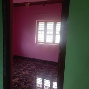 Bedroom Image of 900 Sq.ft 2 BHK Builder Floor for rent in Kanjikode Palakkad for Rs. 7000