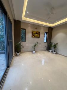 Bedroom Image of 2000 Sq.ft 3 BHK Builder Floor for sale in Kirti Nagar New Delhi for Rs. 35500000