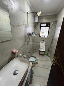 Bathroom Image of Independent bedroom in Mahim, Mumbai