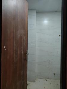 Common Bathroom Image of 1015 Sq.ft 2 BHK Apartment / Flat for sale in Urban Vista, Noida Extension Greater Noida for Rs. 4718000