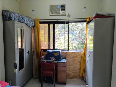 Bedroom Image of 684 Sq.ft 2 BHK Apartment / Flat for sale in Mahim Mumbai for Rs. 18000000